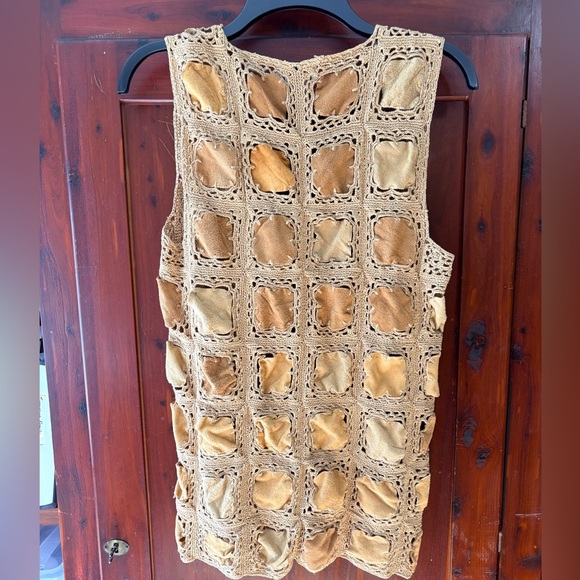 Vintage (90s) DKNY Jeans Crochet Patchwork Vest in Tan and Brown - Picture 3 of 12